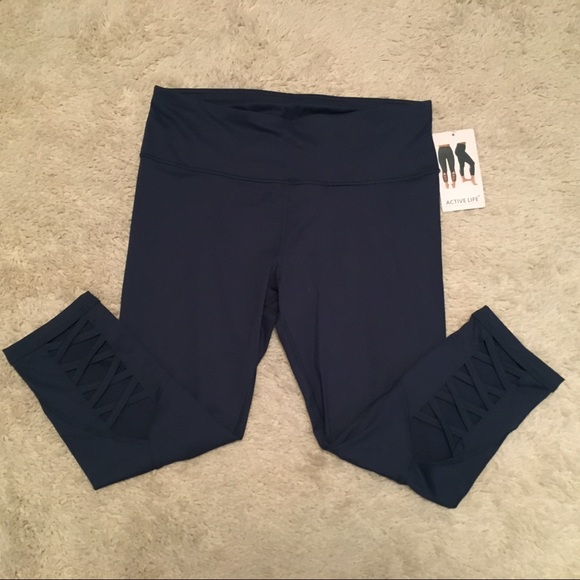 Active Life Pants - Active Life High-Waisted Crop Lattice Leggings NWT